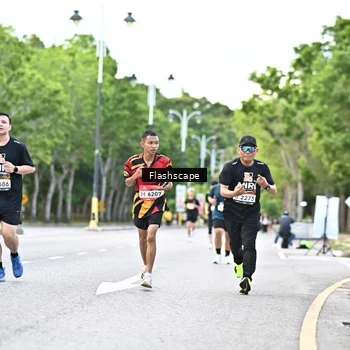 Runner Photo 1986268