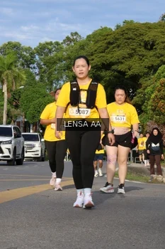 Runner Photo 1987543