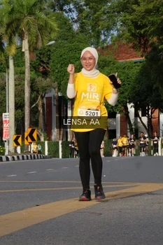 Runner Photo 1987643