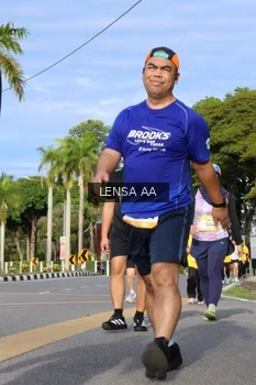 Runner Photo 1987655