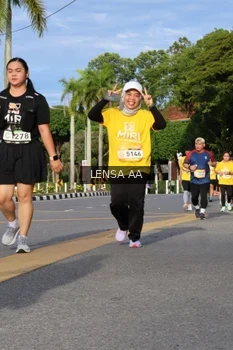Runner Photo 1987694