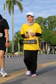 Runner Photo 1987715