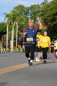 Runner Photo 1987722