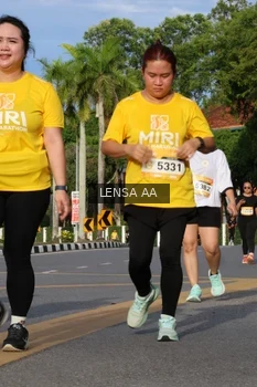 Runner Photo 1987755
