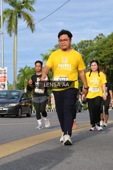 Runner Photo 1987806