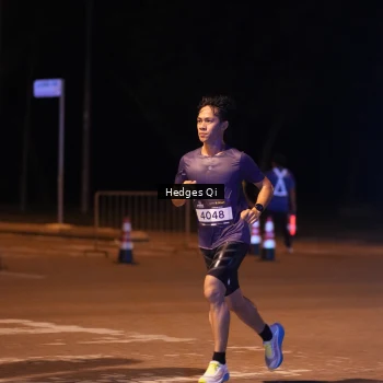 Runner Photo 1987965