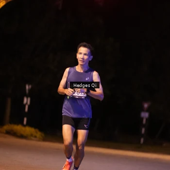 Runner Photo 1987975