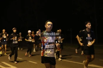 Runner Photo 1988112