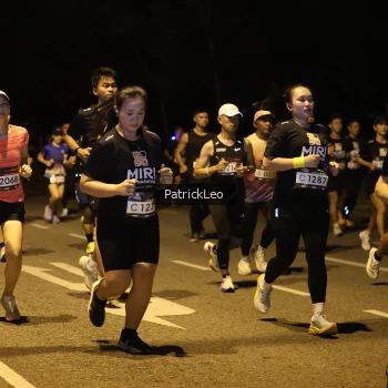 Runner Photo 1988171