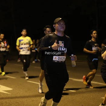 Runner Photo 1988212