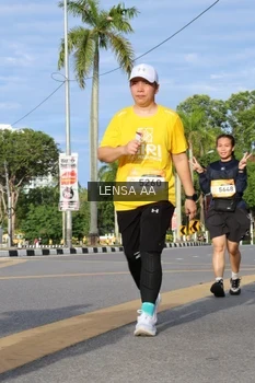 Runner Photo 1988244