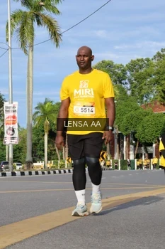 Runner Photo 1988407