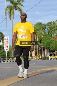 Runner Photo 1988432