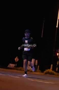 Runner Photo 1988547