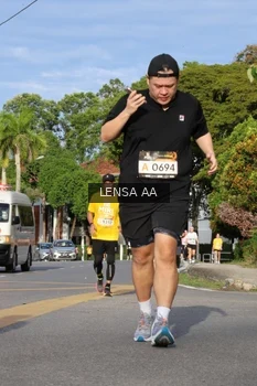 Runner Photo 1988779