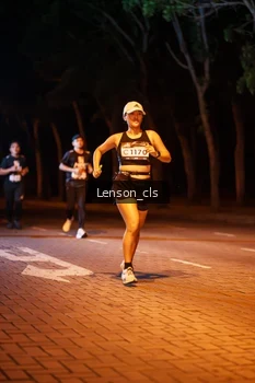 Runner Photo 1988882
