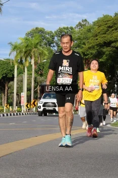 Runner Photo 1988968