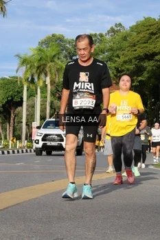 Runner Photo 1989007