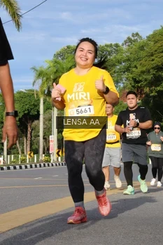 Runner Photo 1989055