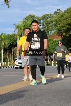 Runner Photo 1989139