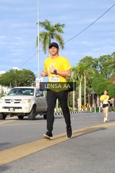 Runner Photo 1989178
