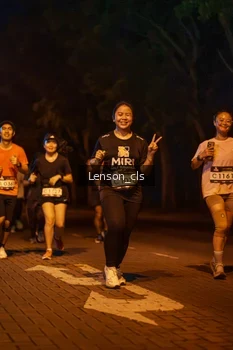 Runner Photo 1989724
