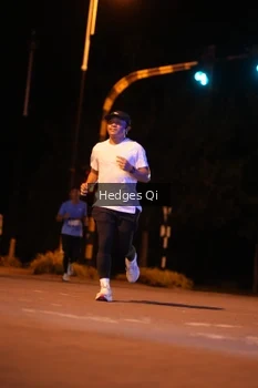 Runner Photo 1989813