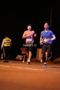 Runner Photo 1989921