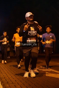 Runner Photo 1989965