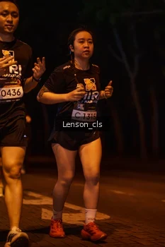 Runner Photo 1989985