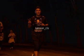 Runner Photo 1990014