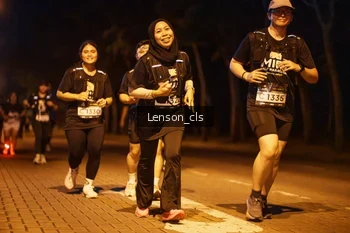 Runner Photo 1990035