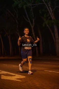 Runner Photo 1990107