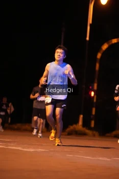 Runner Photo 1990112