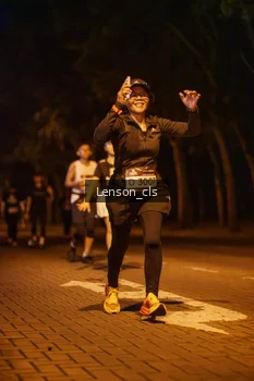 Runner Photo 1990175