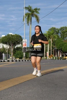 Runner Photo 1990253