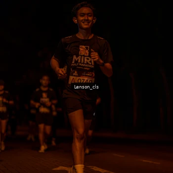 Runner Photo 1990272