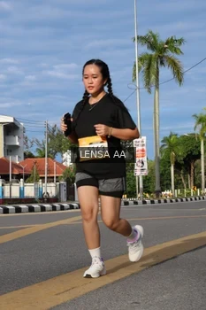 Runner Photo 1990306