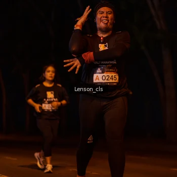 Runner Photo 1990337