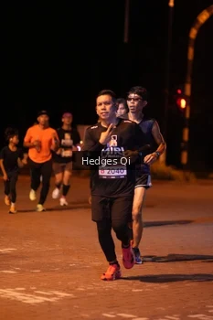 Runner Photo 1990408