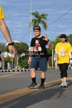 Runner Photo 1990427