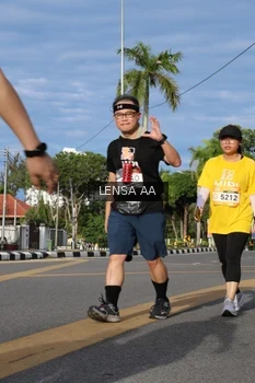 Runner Photo 1990444