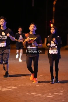 Runner Photo 1990512