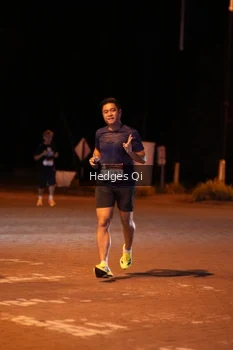 Runner Photo 1990529
