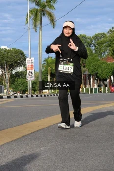 Runner Photo 1990545