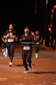 Runner Photo 1990572