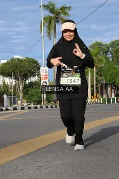 Runner Photo 1990582