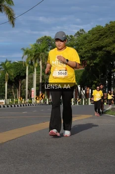 Runner Photo 1990607