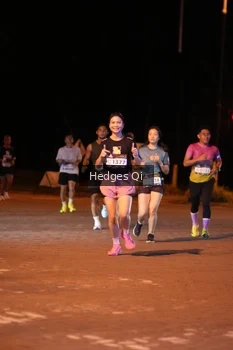 Runner Photo 1990636