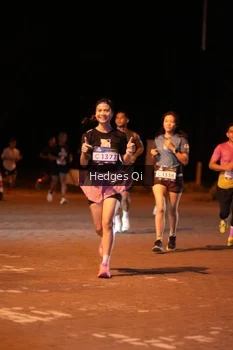 Runner Photo 1990640